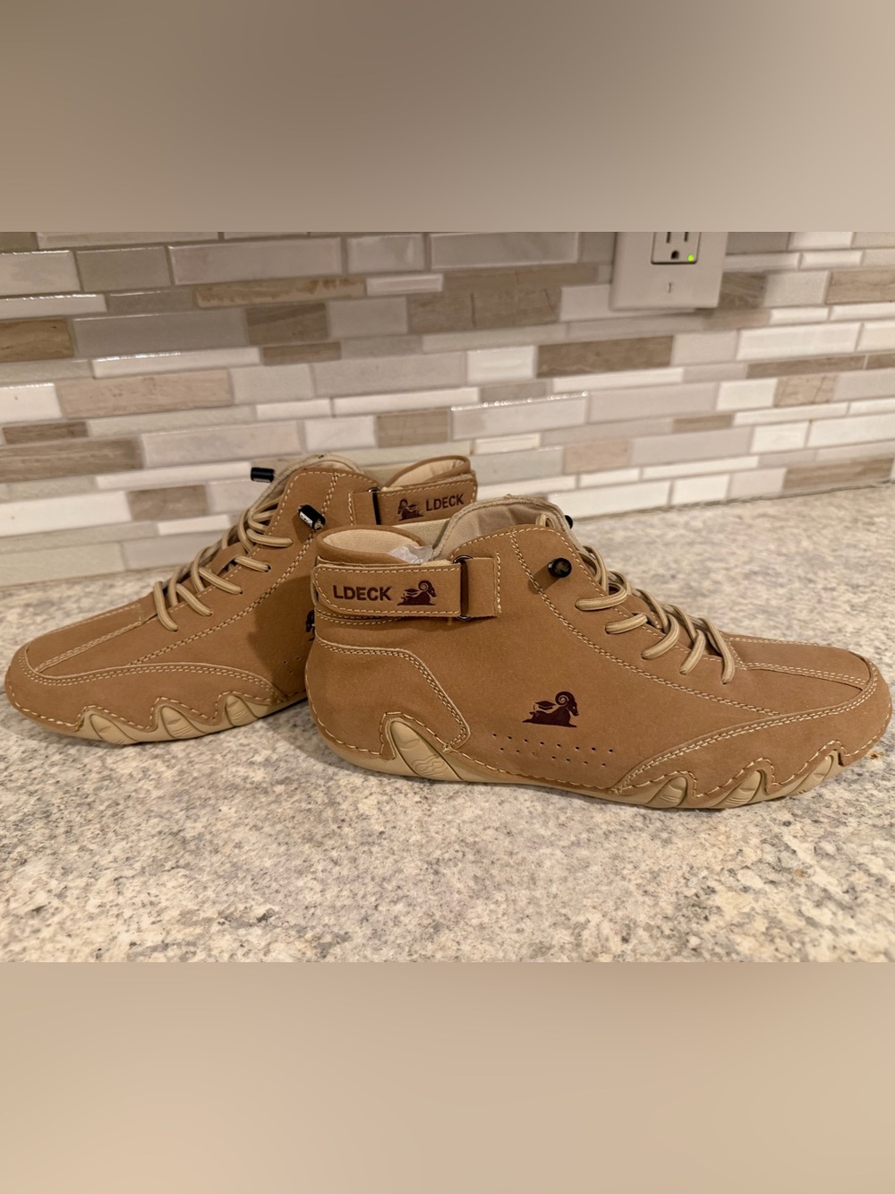 Nevova Nevoldeck Shoes